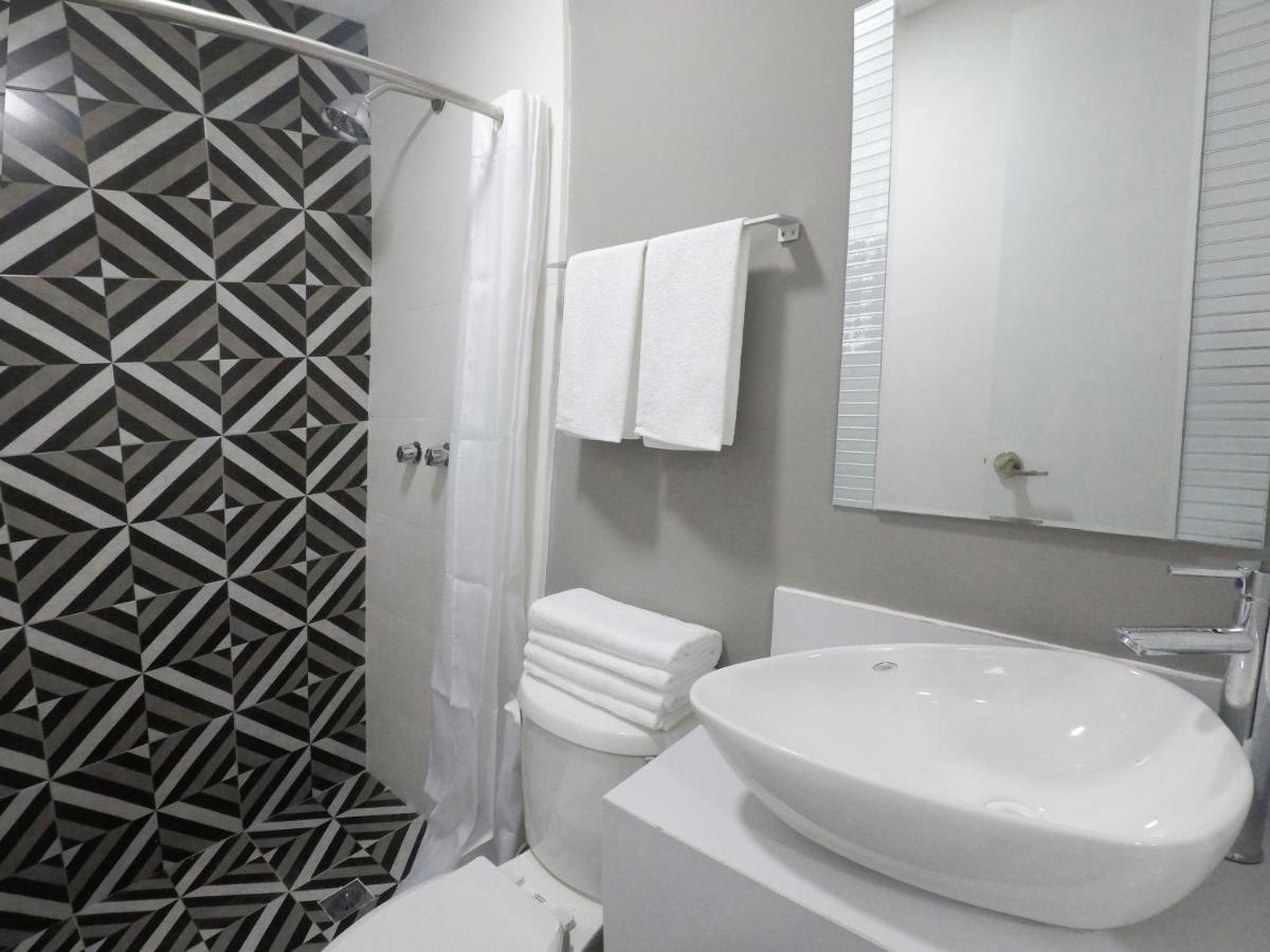 Casa Moderna Equipada Como En Pequeno Hotel Hab 4 Monterrey Esterno foto